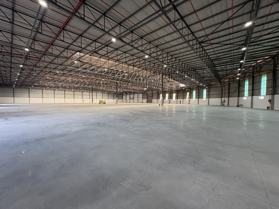 To Let commercial Property for Rent in Montague Gardens Western Cape